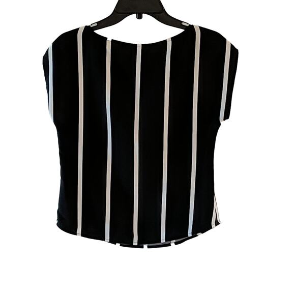 EUC Banana Republic Black/White Top, PXXS - Picture 6 of 6